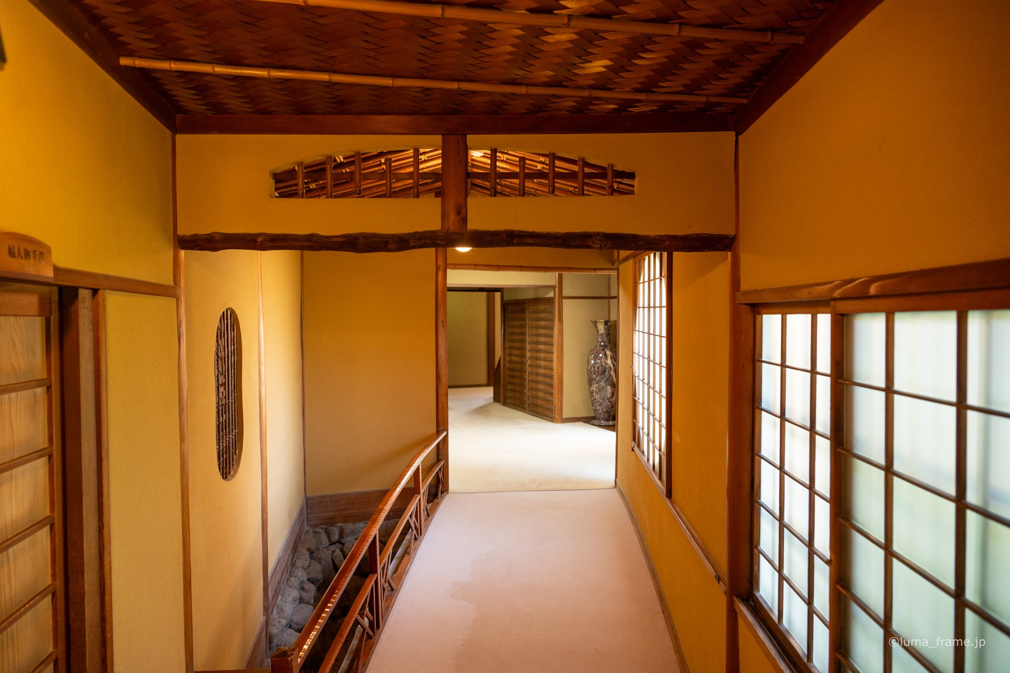 光の廊下 / 熱海で撮影した風景写真。A Corridor of Light (Nikon Z6III / LUMA Frame)